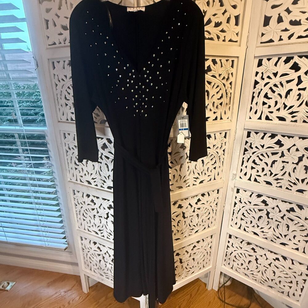 Chaus Black V neck with silver studs XL New With Tags